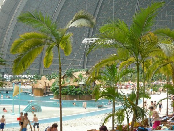 Аквапарк Tropical Islands Resort